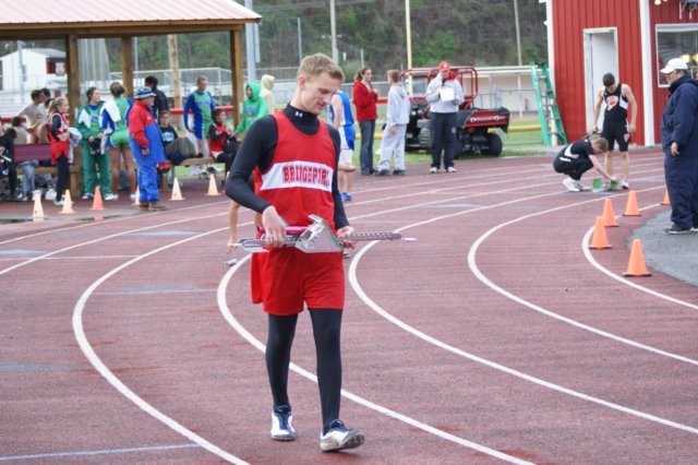 track2009136.jpg