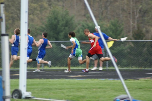 track2009lewisgazette090.jpg