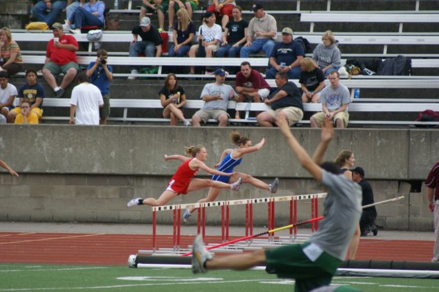 track2009lewisgazette212.jpg